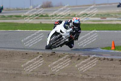 media/Feb-10-2023-TrackDaz (Fri) [[827c11d241]]/Club Racers/11am (Sunset)/